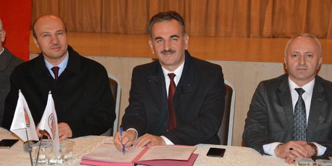 Gemlik Belediyesi’nde toplu sözleşme imzalandı