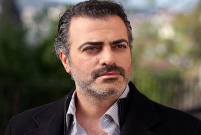 ‘Asansöre köpek de biner eşek de!’ Bu sözler ünlü oyuncunun başını yaktı