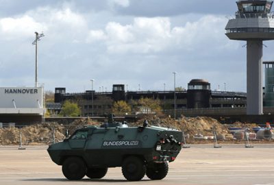 Havalimanında ‘Afrin’ kavgası