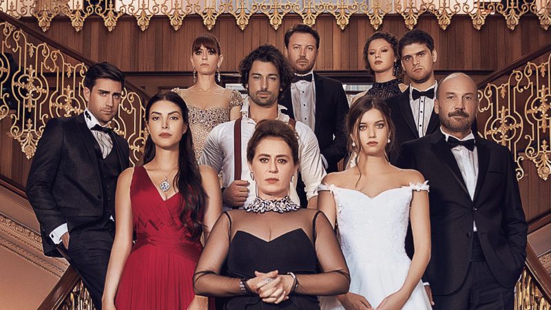 Oyuncu Sümeyra Koç Star TV’nin Cumartesi akşamları yayınlanan dizisi ‘Fazilet