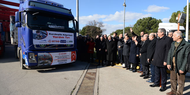 Bursa’dan mültecilere 10 TIR dolusu yardım