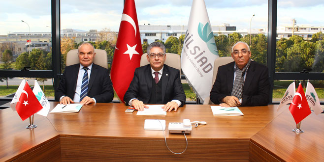 Kahraman askerlerin yanındayız Kahraman askerlerin yanındayız