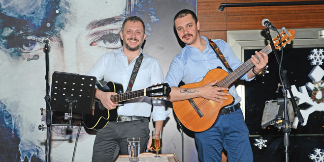 Enis & Gökhan coşturdu