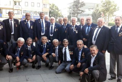 Gazilerden Mehmetçik’e anlamlı destek