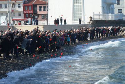 Mudanya’da Mübadiller karanfillerle anıldı
