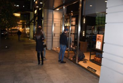 Ünlü isim, gece yarısı mağaza açtırdı