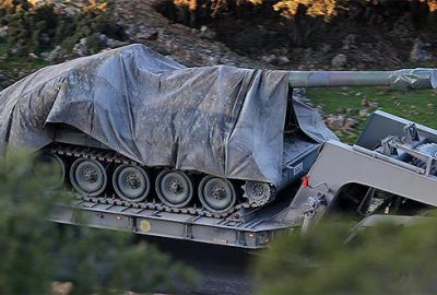 Azez bölgesine askeri araç sevkiyatı yapıldı