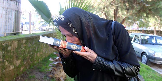 Alman kadın Müslüman oldu