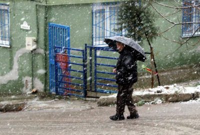 Bursa’ya beklenen kar geldi