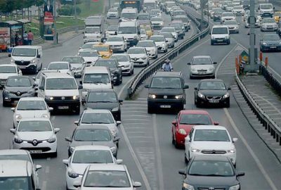 Trafiğe kayıtlı araç sayısı arttı