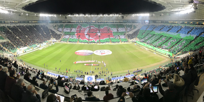 Taraftardan Türkiye haritalı koreografi