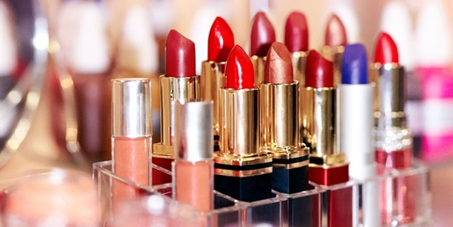 Kozmetiğe 400 milyon dolar harcadık