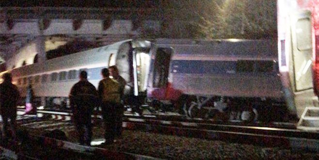 ABD’de trenler çarpıştı