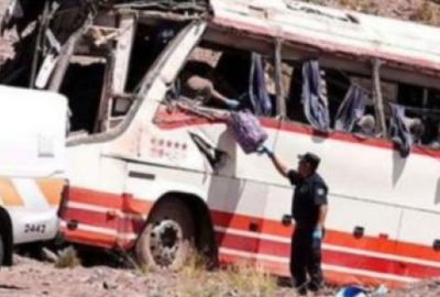 Ünlü futbol takımı kaza yaptı: 3 ölü