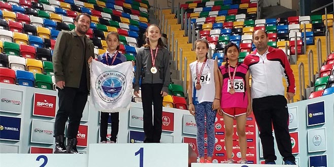 Topçu gümüş kazandı Topçu gümüş kazandı