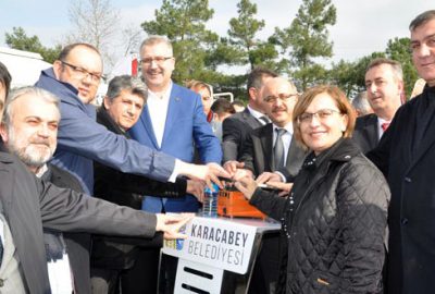 Karacabeyli çiftçiye modern tesis