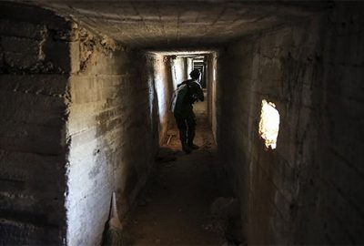 Afrin’de teröristlerin gizlendiği labirent tüneller bulundu
