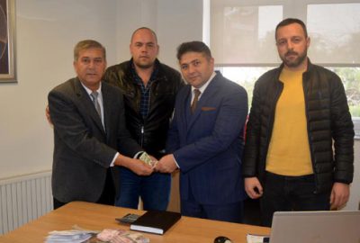 Minibüsçülerden anlamlı bağış