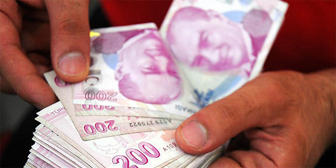 Silinen düğün videosuna 7 bin 500 lira tazminat Silinen düğün videosuna 7 bin 500 lira tazminat