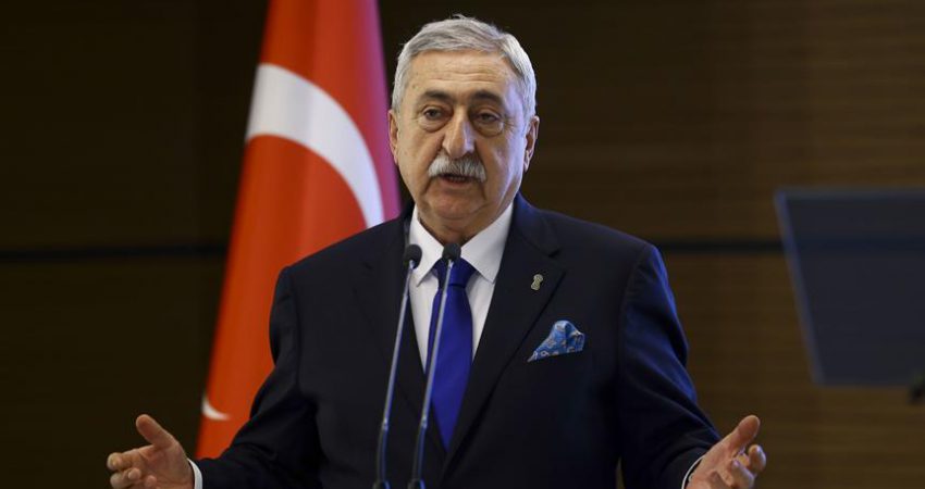TESK Genel Başkanı Palandöken, köyüne geri dönen çiftçi ailelere sağlanacak