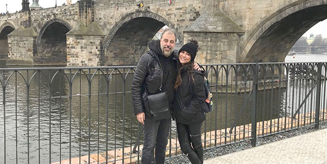 Yeni yaşa romantik  kutlama