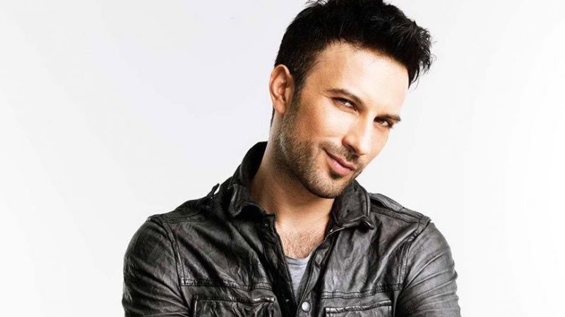 Megastar Tarkan, Afrin operasyonunda şehit düşen Mehmetçik'e sessiz kalmadı. Sosyal