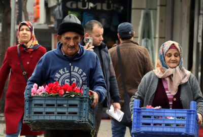 Bir demet karanfille başlayan ‘aşk’ta yarım asır