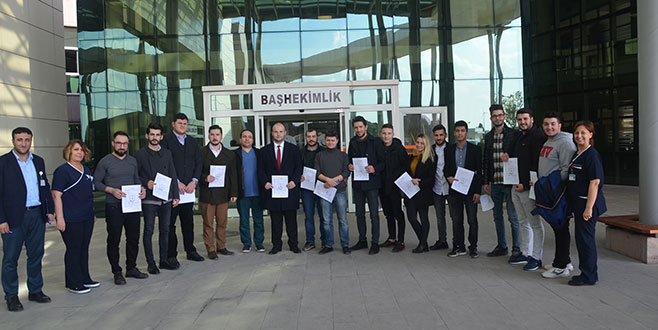 Mudanya’da AK Partili gençlerden anlamlı bağış