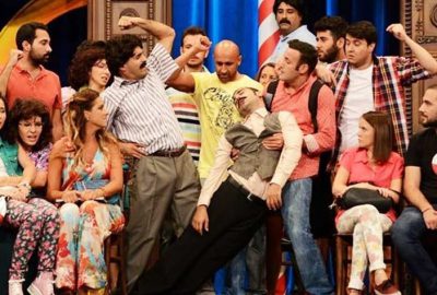 Güldür Güldür’ün güzel oyuncusu ikiz bebeklere hamile!