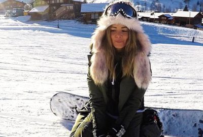 Törendeki kıyafetini gören ‘Elbise giymeyi unutmuş’ diyor