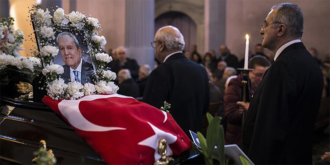 Prof. Dr. Agop Kotoğyan son yolculuğuna uğurlandı