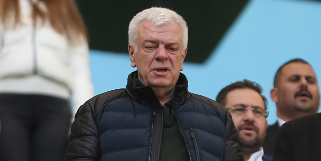 Başkan sonunu beklemedi