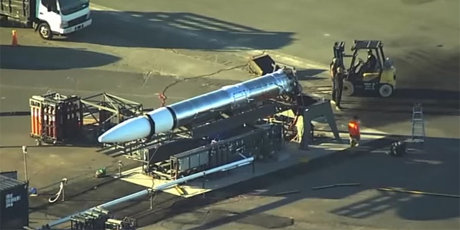 ABD’nin gizli roketi kameralara takıldı