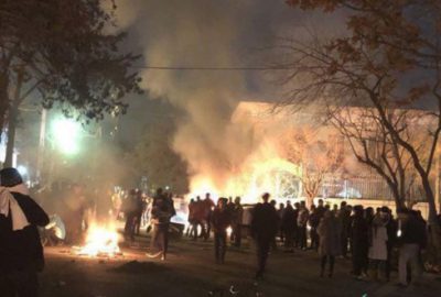 Tahran yine karıştı