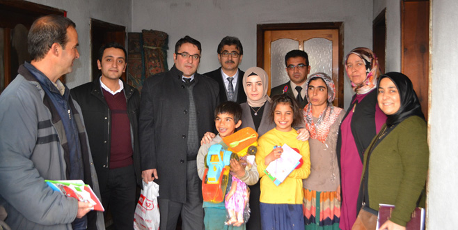 Kaymakamdan şefkat eli Kaymakamdan şefkat eli