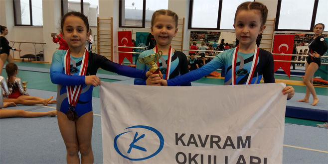 Kavram’ın kürsü coşkusu