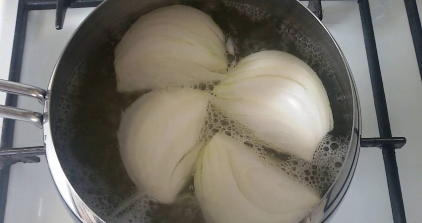 Soğan suyu binbir derde deva bir maddedir. Soğan suyunun iltihap,