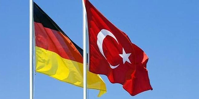 Deniz Yücel’den sonra bir tahliye daha