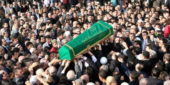 Cenaze, cantık ve mezarlık