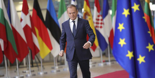 Sondaj krizi büyüyor