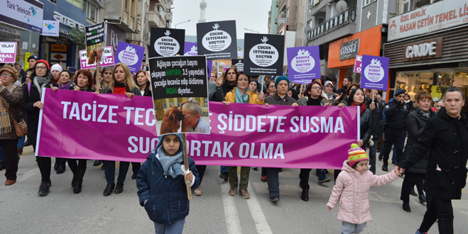 Gemlik ‘taciz’e karşı tek yumruk