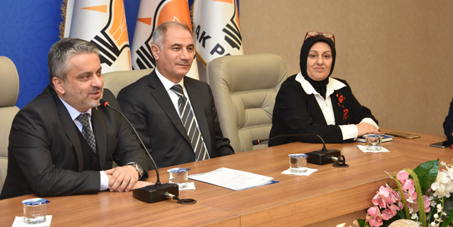 AK Parti İl’de ilk yönetim toplandı 