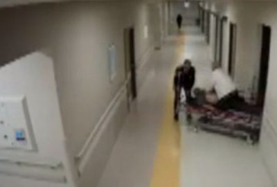 Yozgat’ta kalbi duran hastaya sedye üzerinde müdahale etti