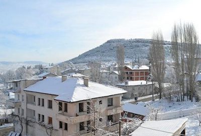 Dağ yöresi beyaza büründü