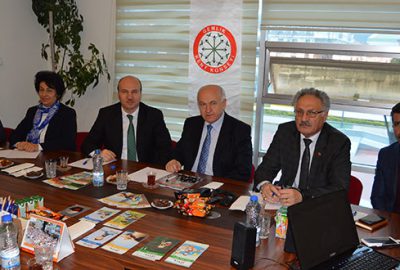 Gençlerimize alternatif olanaklar sağlamalıyız