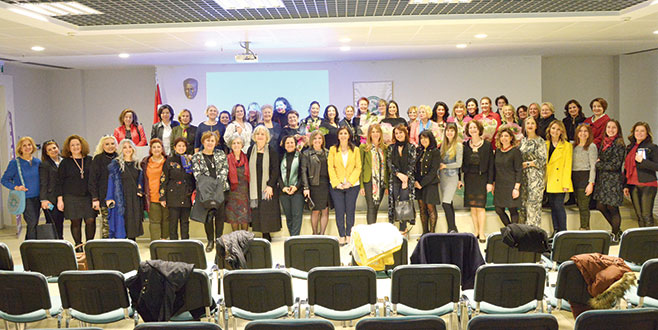 Kadınlardan umut dolu sergi