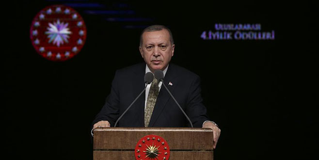 Erdoğan: Afrin’e girdik giriyoruz