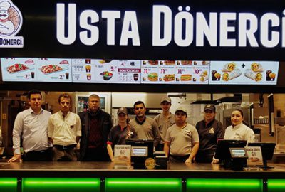 Usta Dönerci Kent Meydanı’nda