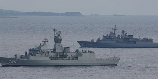 Katar donanmasına 2 savaş eğitim gemisi