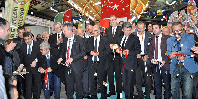 Tarım fuarı kapılarını açtı